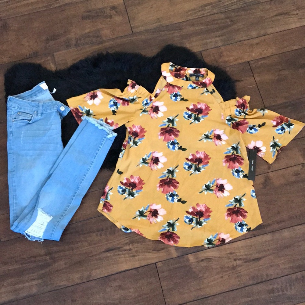 NWT Moa Moa Mustard Floral Cold Shoulder High Neck